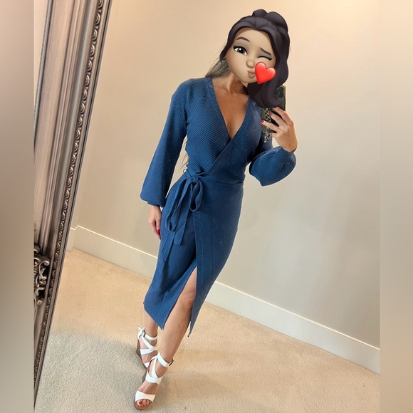 Beautiful Sweater Skirt Set - Picture 7 of 7